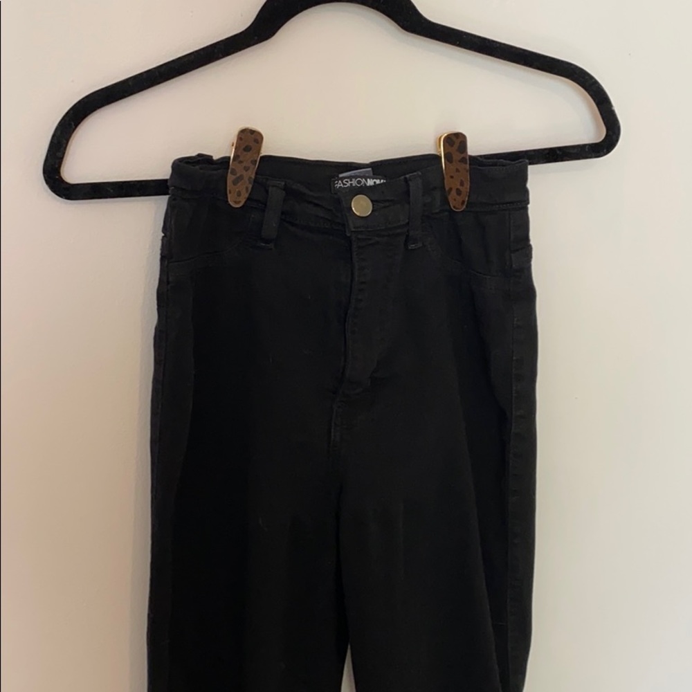 Black skinny jeans
